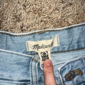 The Perfect Vintage Jean size 28 from Madewell